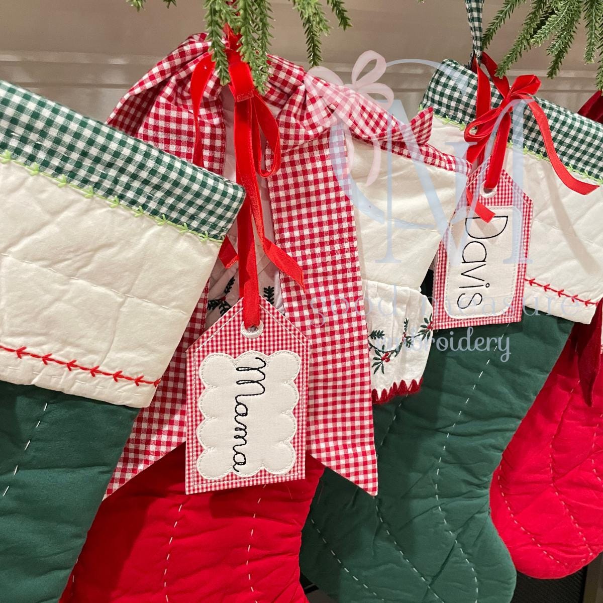 In The Hoop Scallop Bean Stitch Gift Tag Embroidery Design