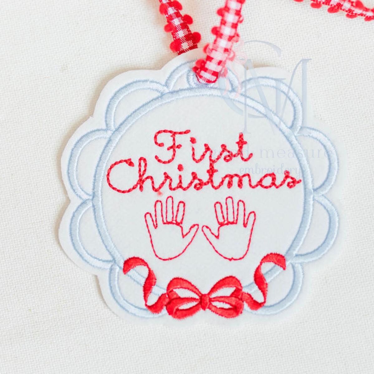 In the Hoop Satin Bow Circle Ornament Embroidery Design