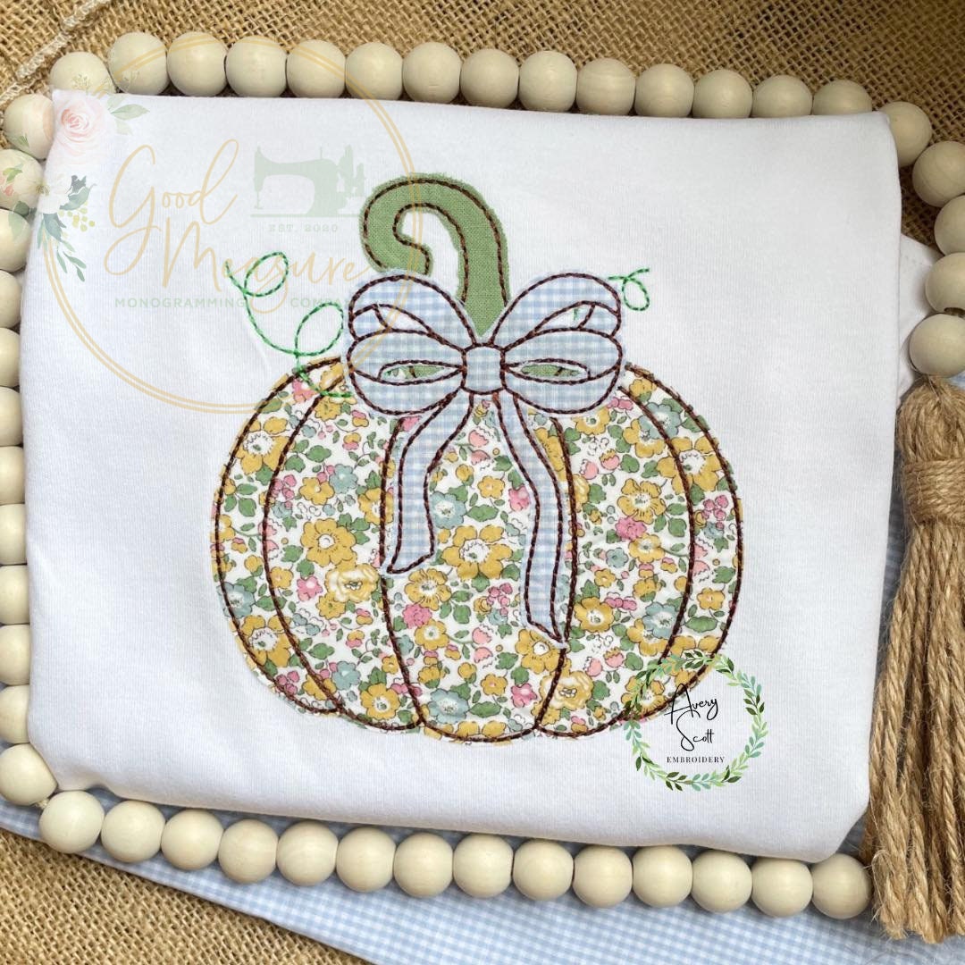 Fall Pumpkin Bean Applique with Bow Design