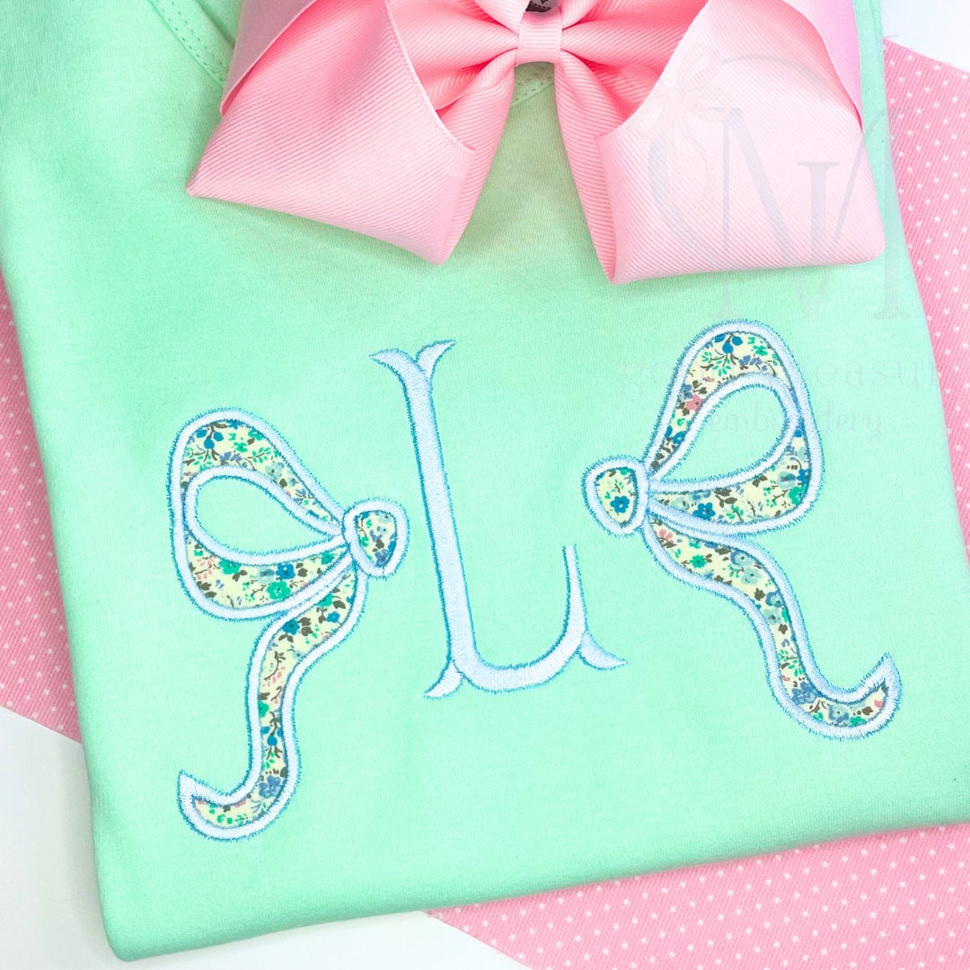 Heirloom Side Applique Bow Design