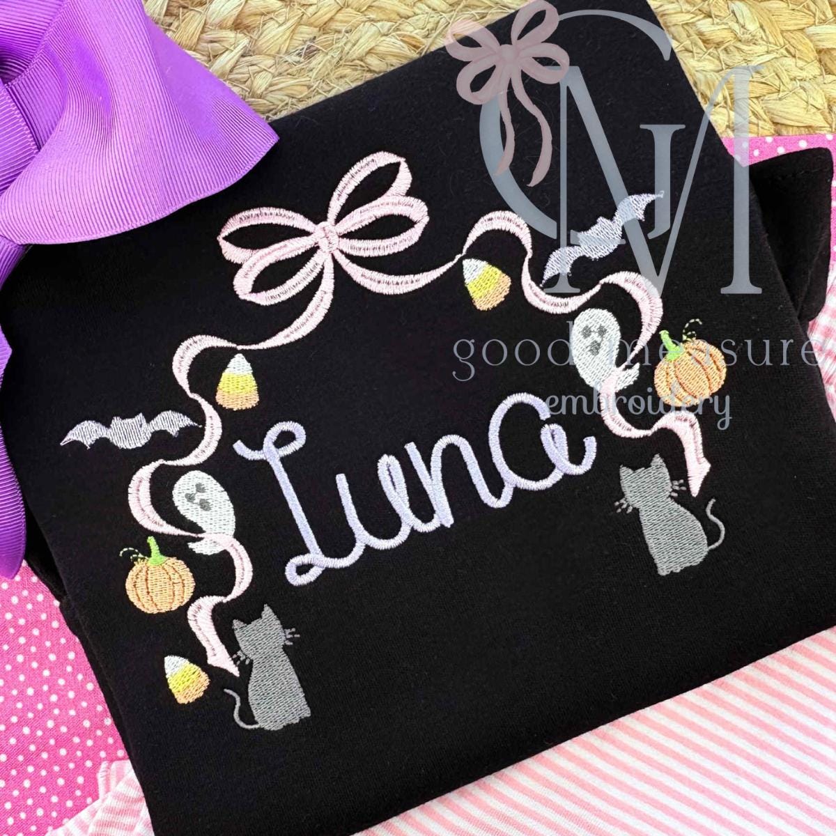 Fancy Bow Monogram Frame Embroidery Design