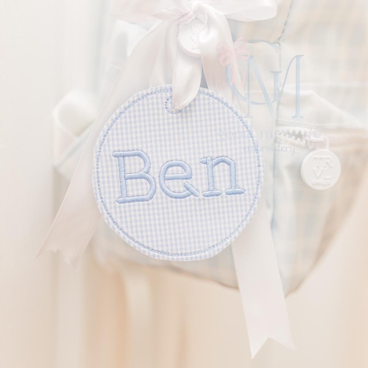 In the Hoop Bean Circle Bag Tag Embroidery Design