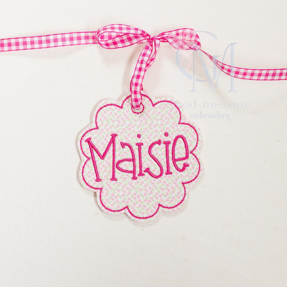 In the Hoop Bean Scallop Bag Tag Embroidery Design