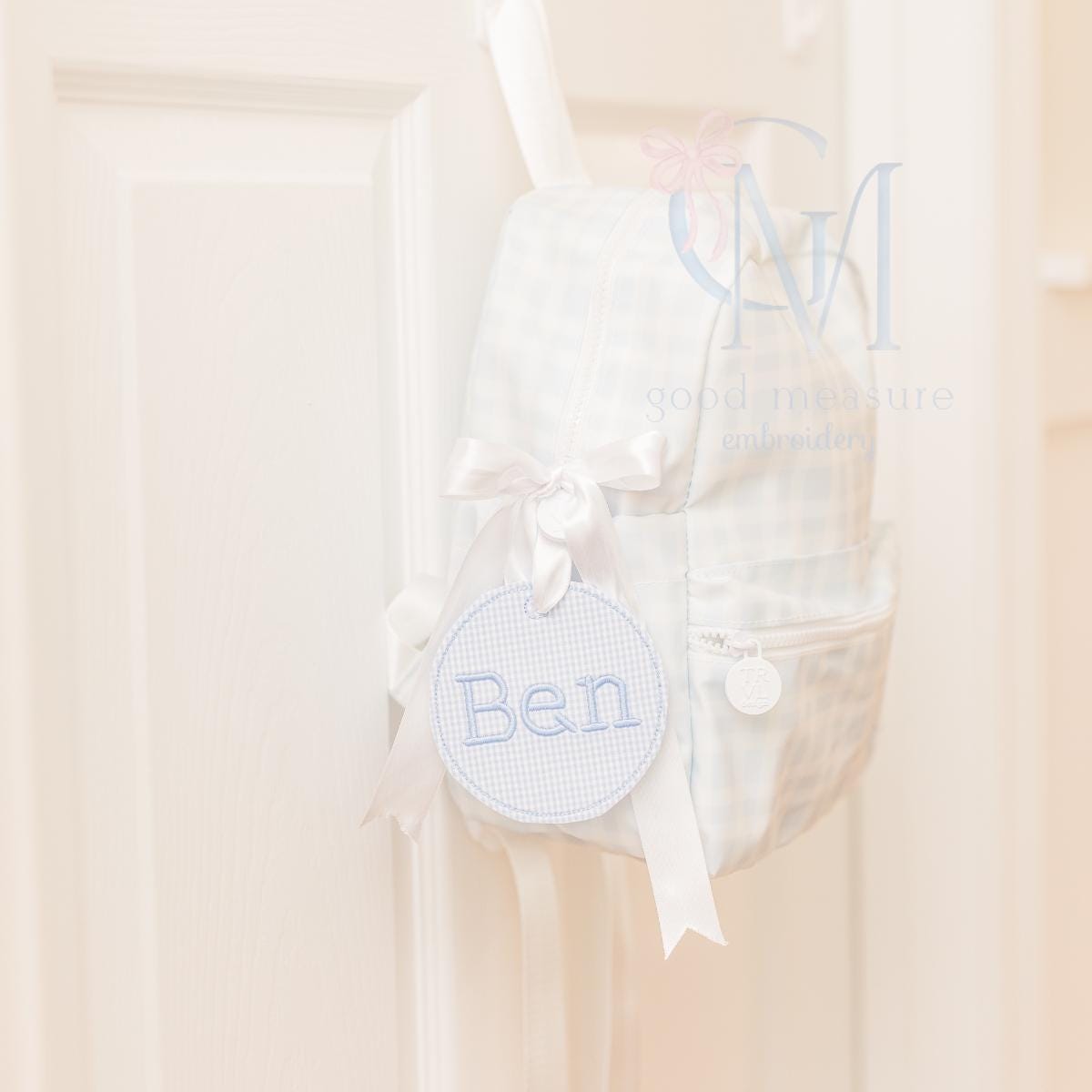 In the Hoop Bean Circle Bag Tag Embroidery Design