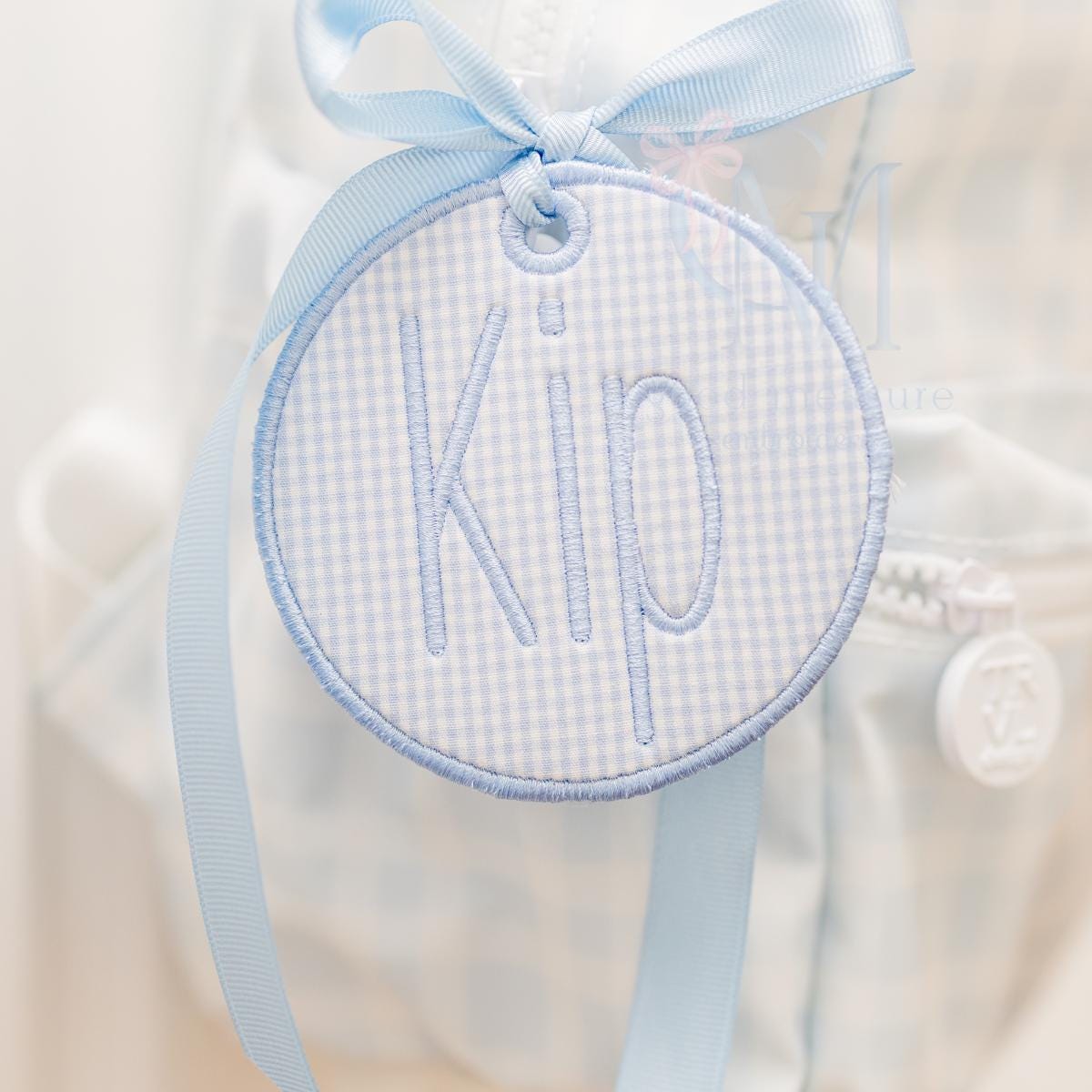 In the Hoop Satin Circle Bag Tag Embroidery Design