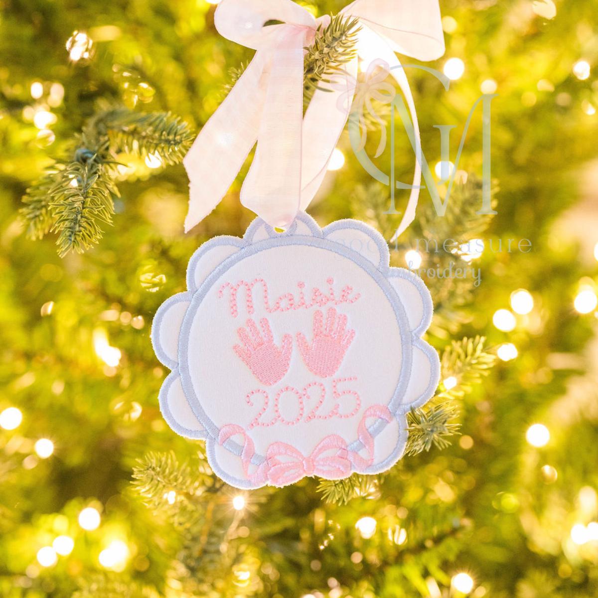 In the Hoop Satin Bow Circle Ornament Embroidery Design