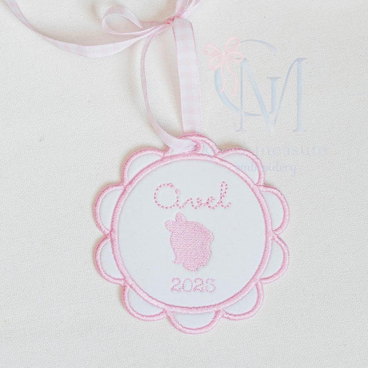 In the Hoop Satin Scallop Circle Ornament Embroidery Design